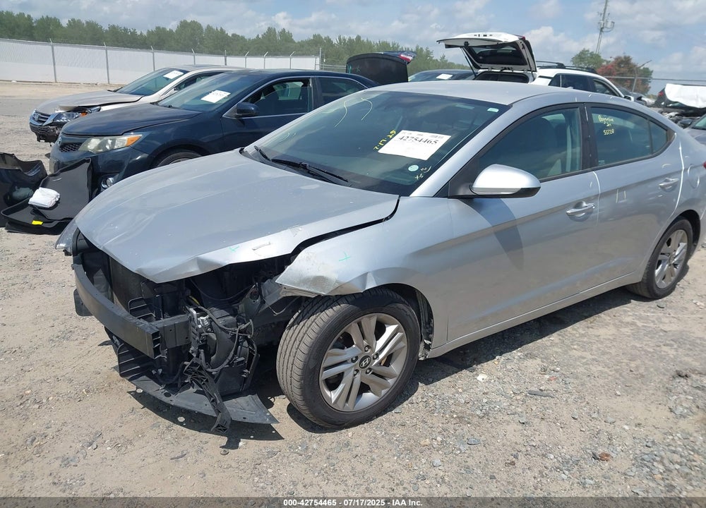 2019 HYUNDAI ELANTRA SEL VIN: KMHD84LF1KU769096