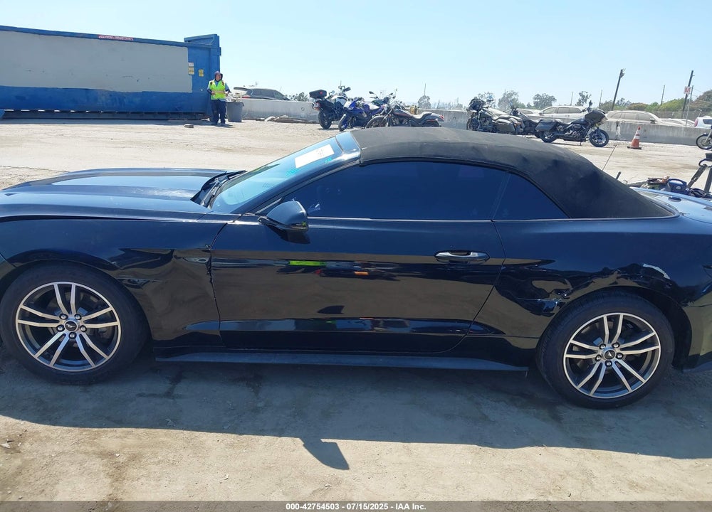 2017 FORD MUSTANG VIN: 1FATP8UH8H5331324