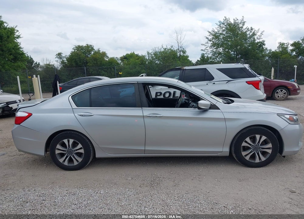 2014 HONDA ACCORD VIN: 1HGCR2F34EA205808