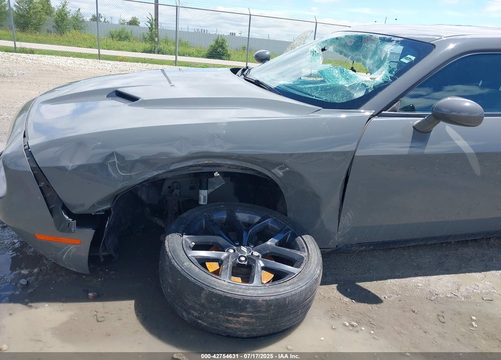 2019 DODGE CHALLENGER VIN: 2C3CDZAG8KH551412