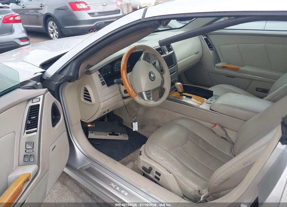 2004 CADILLAC XLR STANDARD VIN: 1G6YV34A545601408