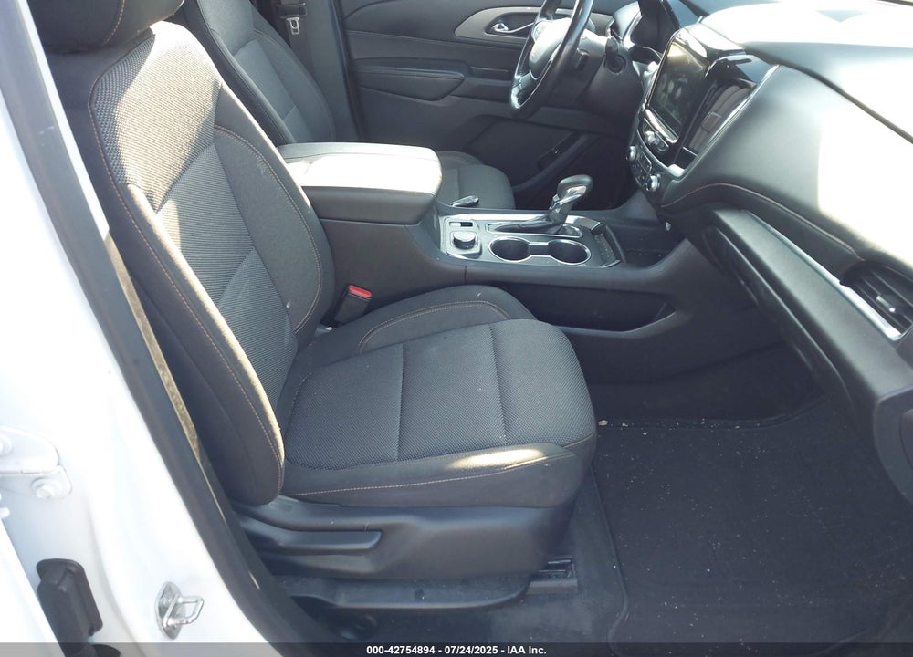 2021 CHEVROLET TRAVERSE AWD LT CLOTH VIN: 1GNEVGKW7MJ117955