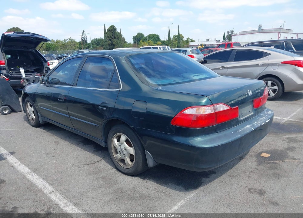 2000 HONDA ACCORD 2.3 EX VIN: JHMCG6605YC027660