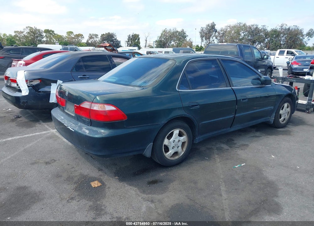 2000 HONDA ACCORD 2.3 EX VIN: JHMCG6605YC027660