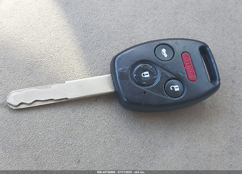 2006 HONDA CIVIC HYBRID VIN: JHMFA36286S030621