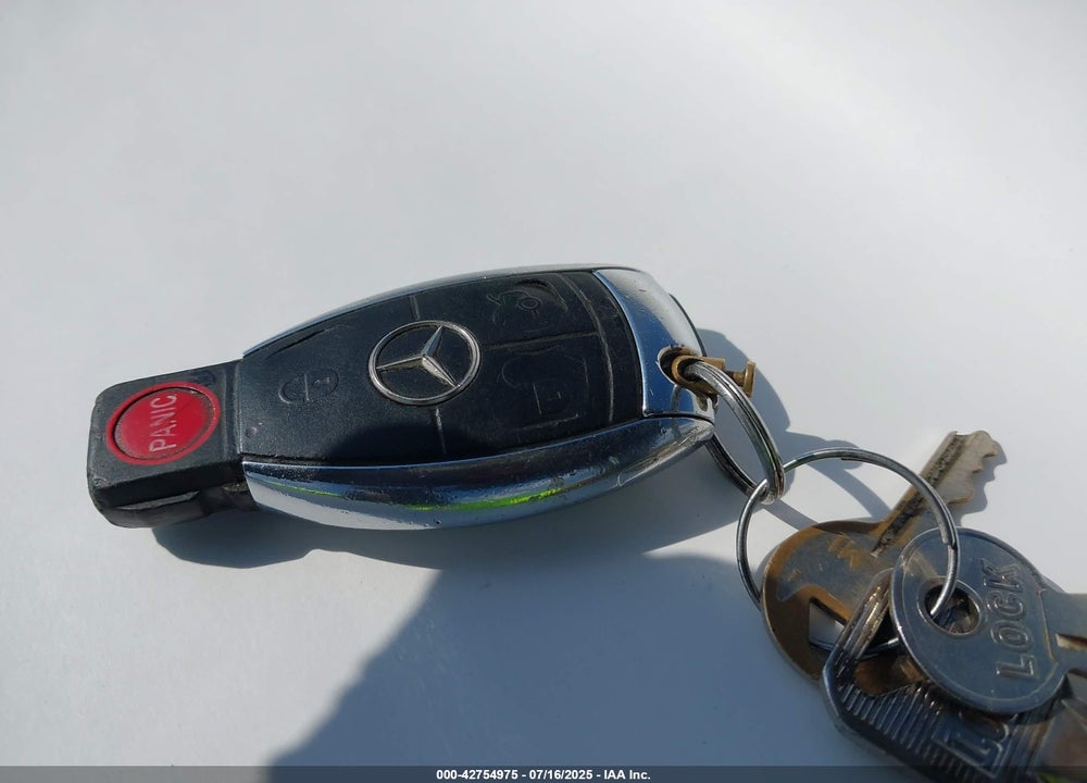 2009 MERCEDES-BENZ C CLASS VIN: WDDGF81X39R069285