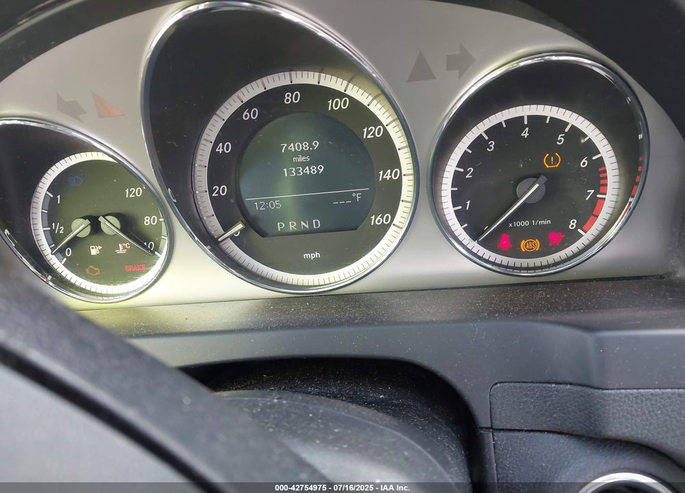 2009 MERCEDES-BENZ C CLASS VIN: WDDGF81X39R069285
