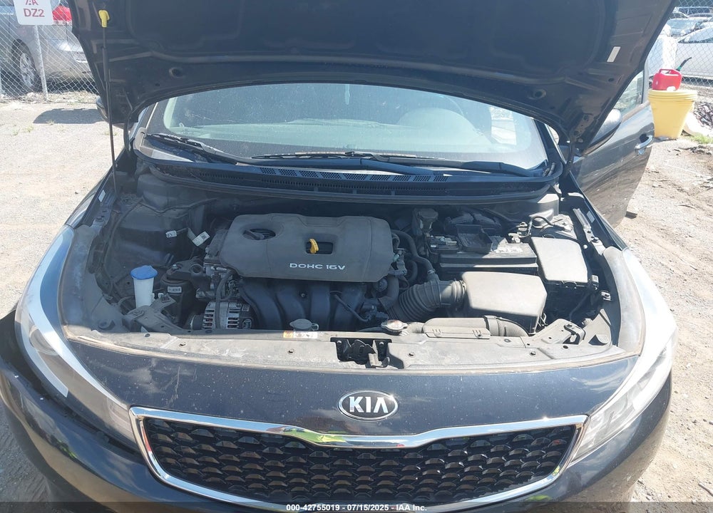 2017 KIA FORTE VIN: 3KPFL4A78HE096886