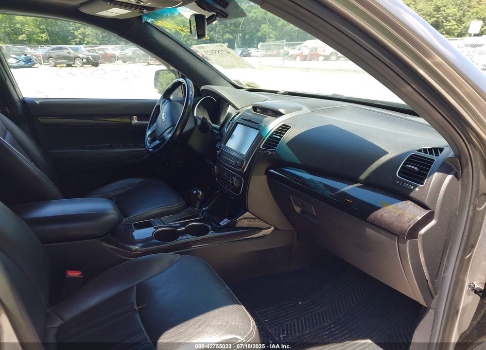 2014 KIA SORENTO LIMITED V6 VIN: 5XYKWDA71EG456603