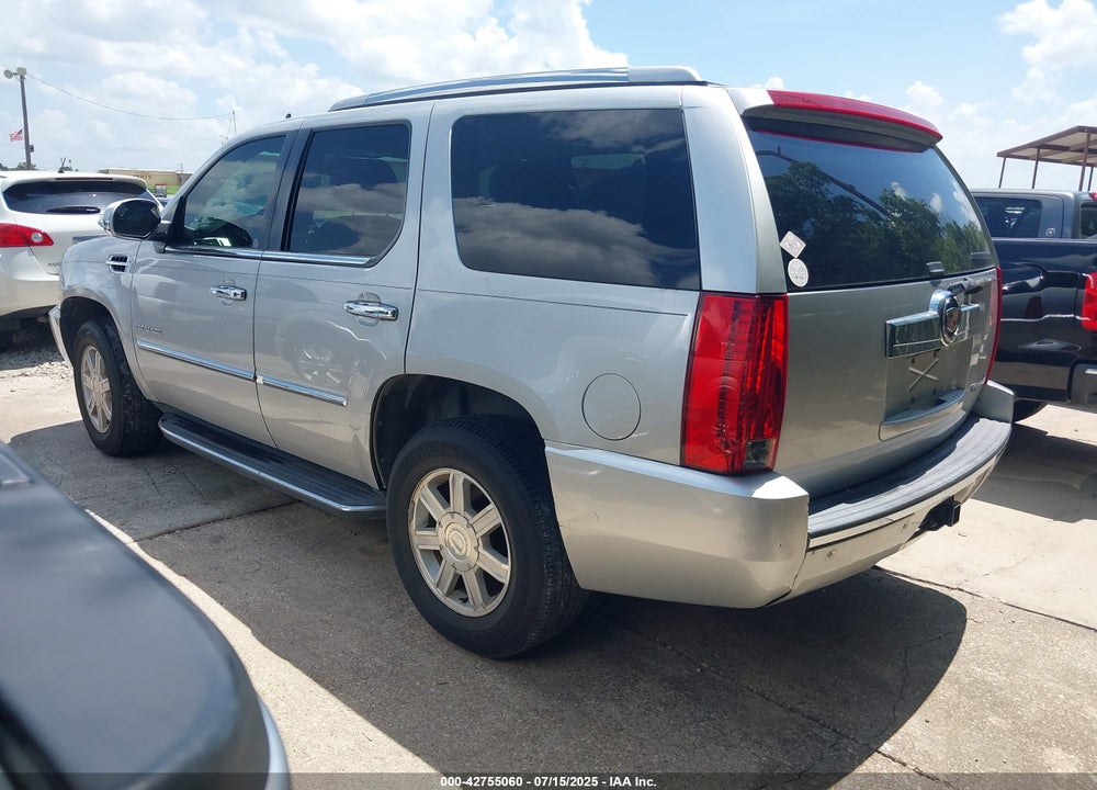 2013 CADILLAC ESCALADE VIN: 1GYS3AEF0DR219037