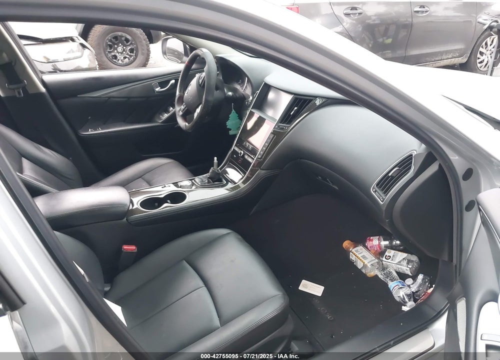 2017 INFINITI Q50 VIN: JN1EV7AP0HM733121
