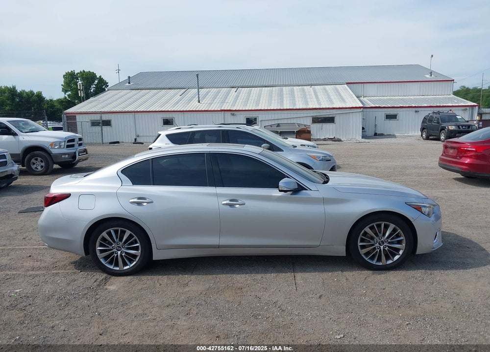 2018 INFINITI Q50 3.0T LUXE VIN: JN1EV7AR6JM440167