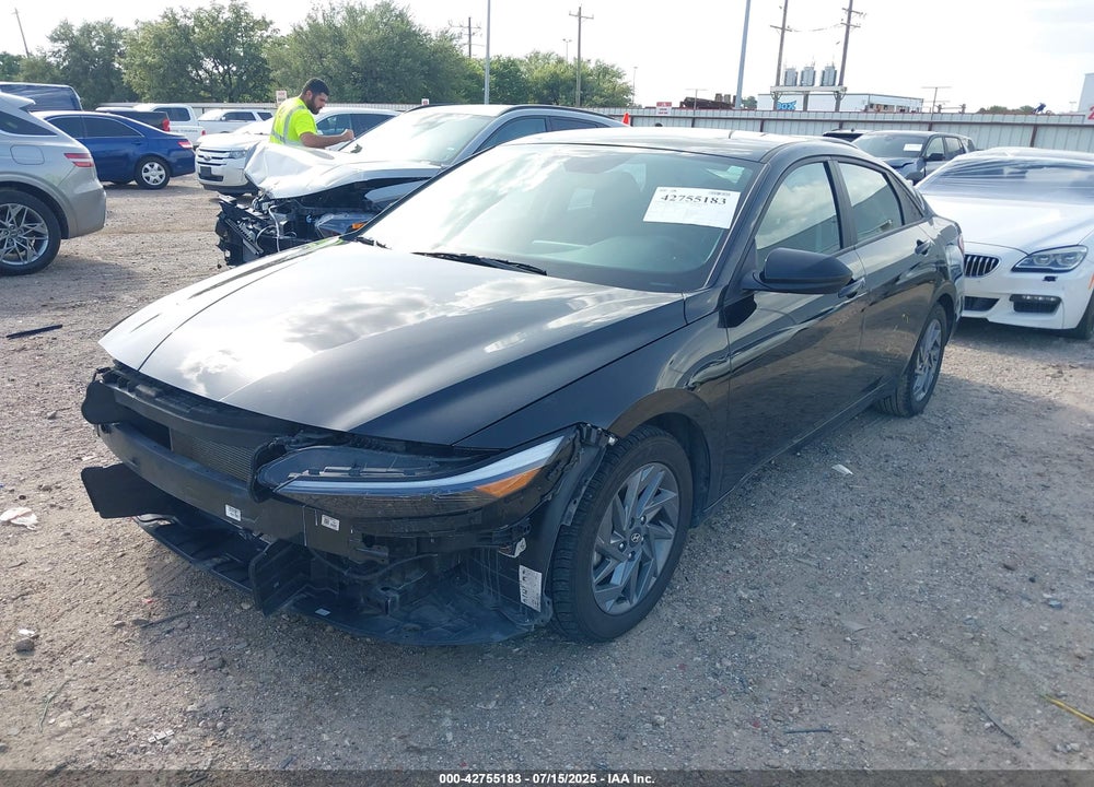 2024 HYUNDAI ELANTRA SEL VIN: KMHLM4DG3RU636204