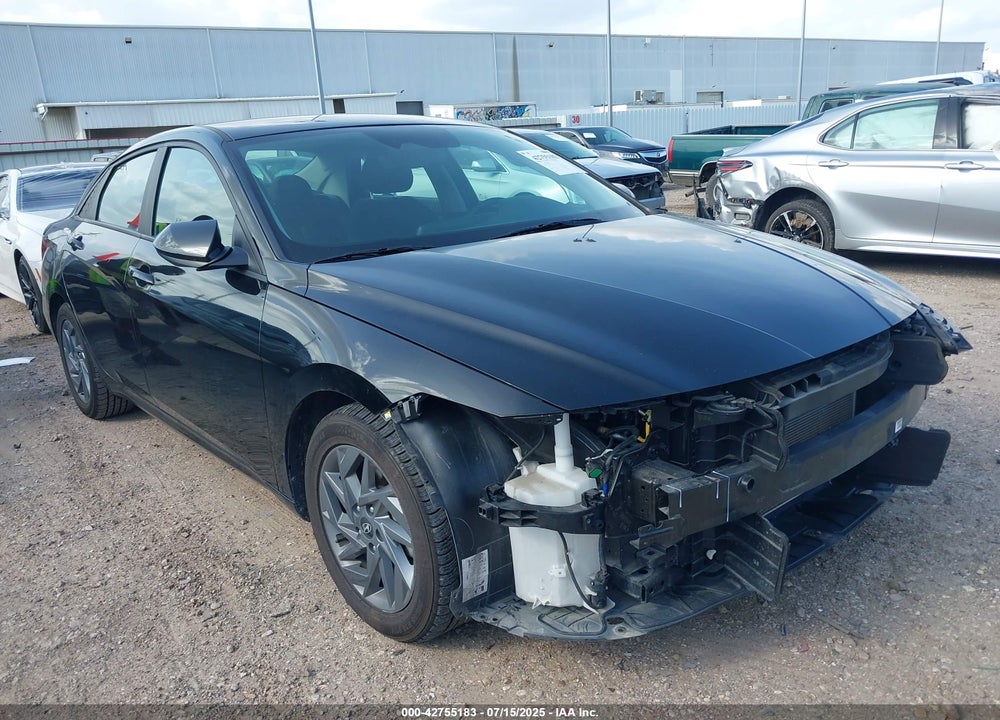 2024 HYUNDAI ELANTRA SEL VIN: KMHLM4DG3RU636204