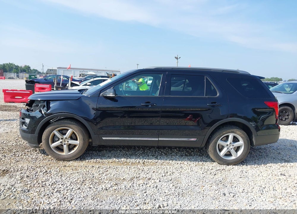 2016 FORD EXPLORER VIN: 1FM5K8DH1GGC70088