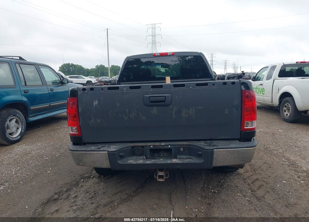 2010 GMC SIERRA 1500 SLE VIN: 1GTSKVE3XAZ122199