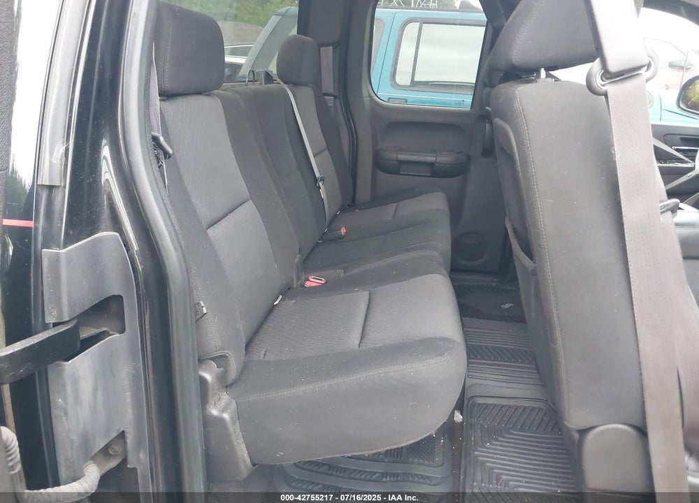 2010 GMC SIERRA 1500 SLE VIN: 1GTSKVE3XAZ122199
