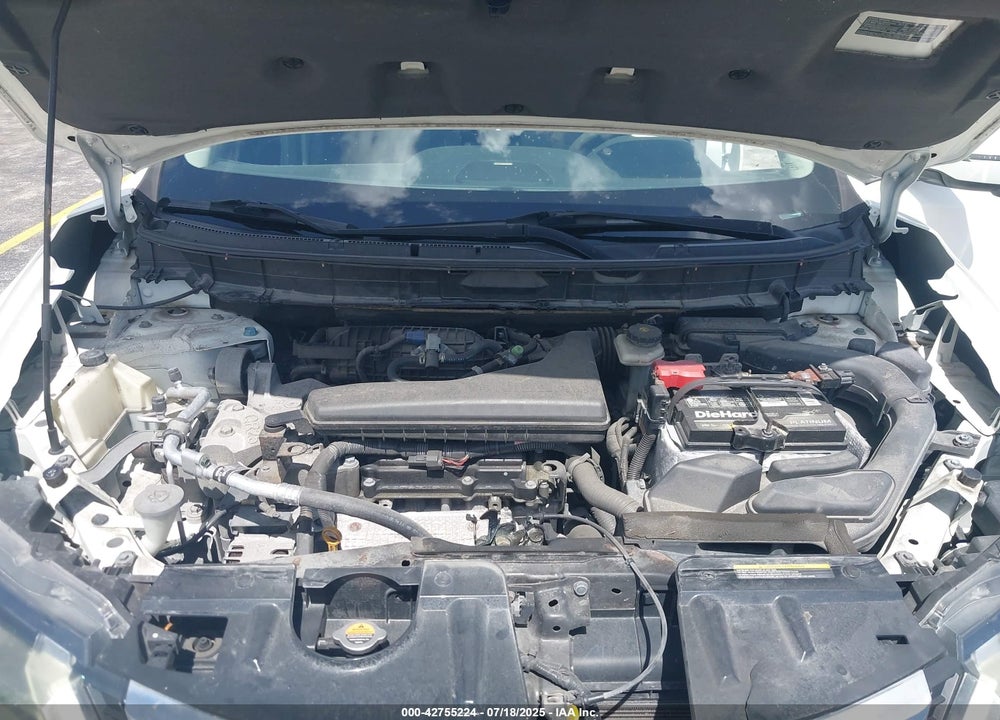 2017 NISSAN ROGUE VIN: 5N1AT2MV5HC827690