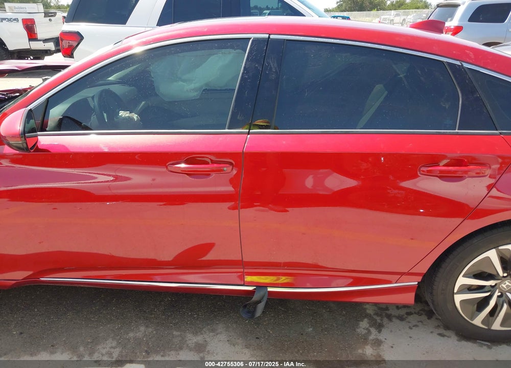 2022 HONDA ACCORD VIN: 1HGCV3F55NA025580