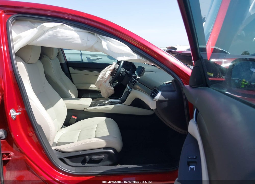 2022 HONDA ACCORD VIN: 1HGCV3F55NA025580