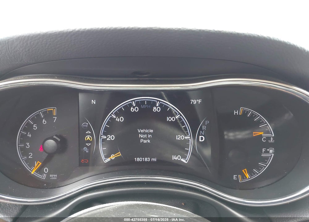 2016 JEEP GRAND CHEROKEE VIN: 1C4RJFBG8GC327174
