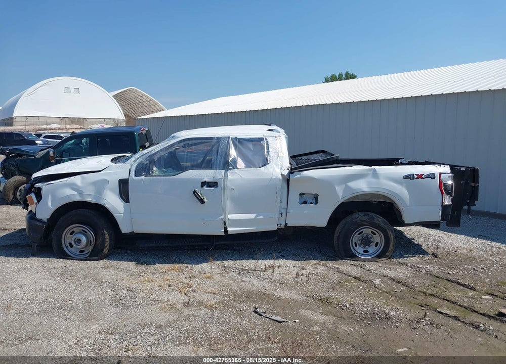 2022 FORD F-250 VIN: 1FT7X2B6XNEF92007