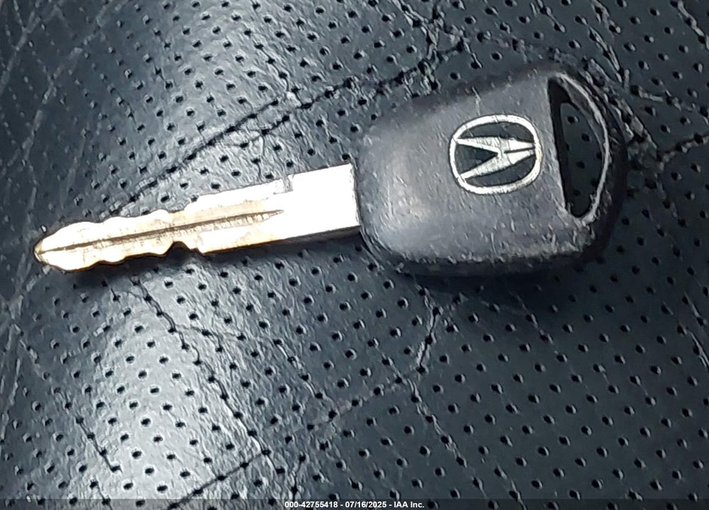 2005 ACURA TL VIN: 19UUA662X5A073941