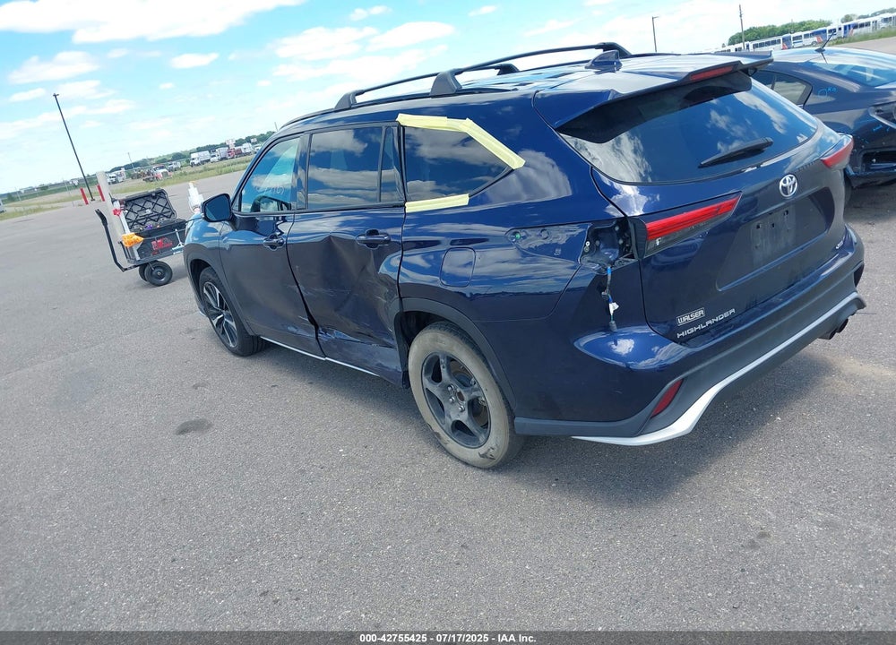 2021 TOYOTA HIGHLANDER VIN: 5TDLZRAH7MS053065