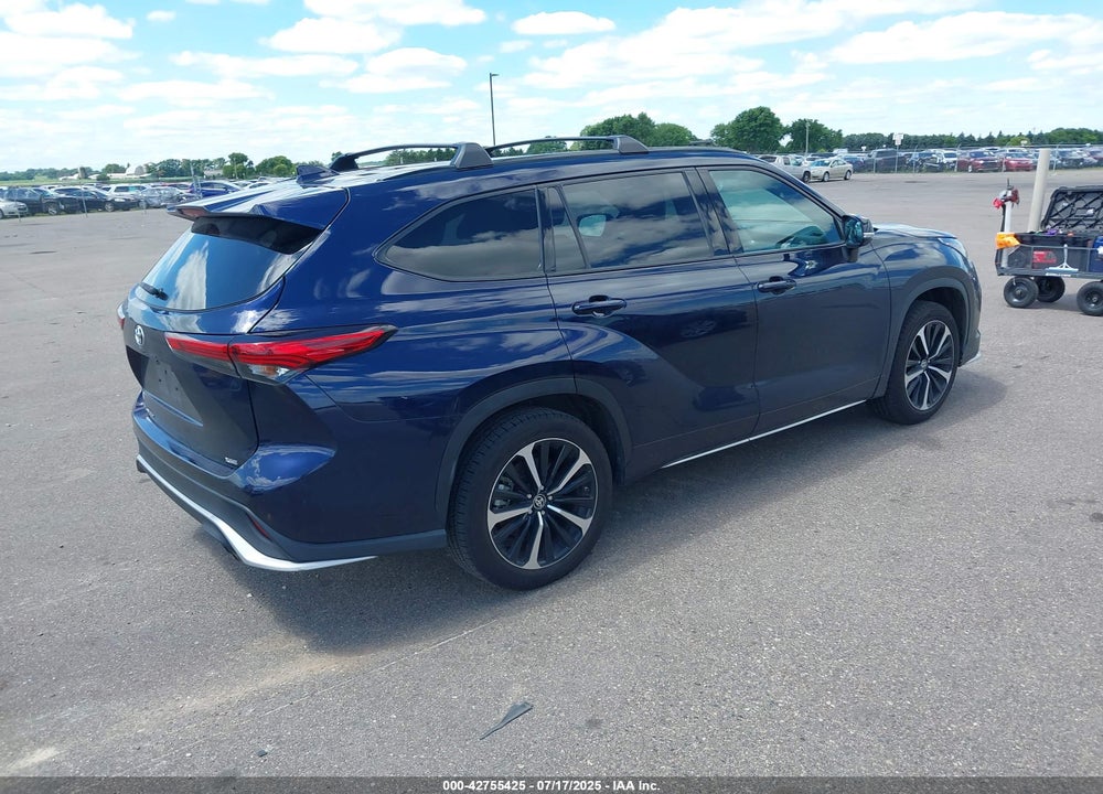 2021 TOYOTA HIGHLANDER VIN: 5TDLZRAH7MS053065