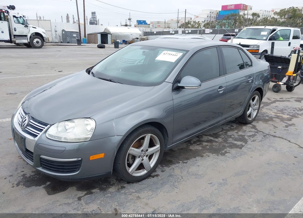 2010 VOLKSWAGEN JETTA VIN: 3VWRZ7AJ5AM155314