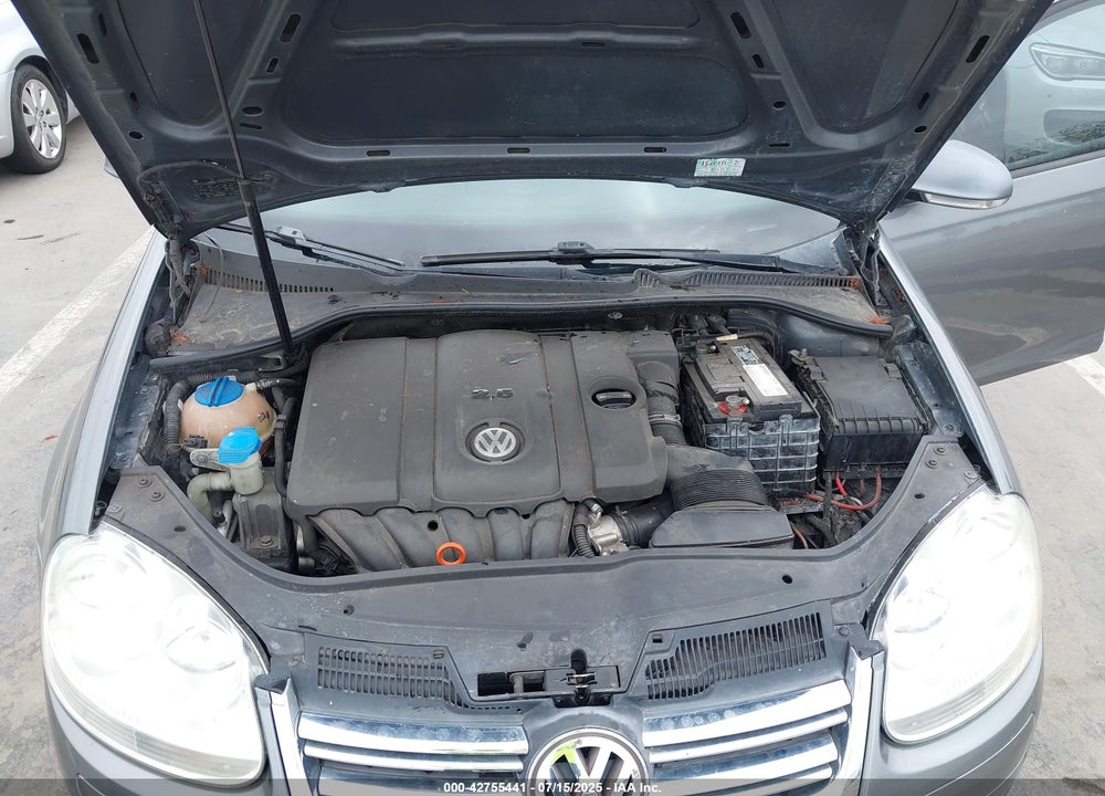 2010 VOLKSWAGEN JETTA VIN: 3VWRZ7AJ5AM155314