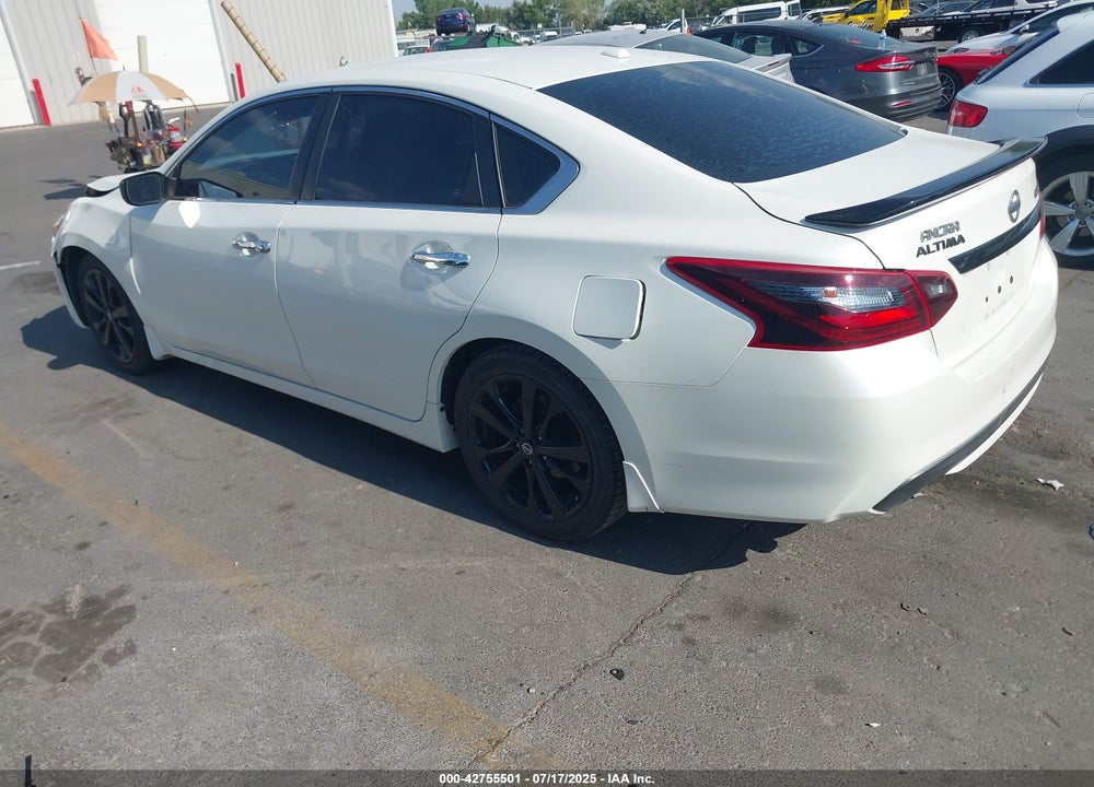 2018 NISSAN ALTIMA VIN: 1N4AL3AP9JC266471
