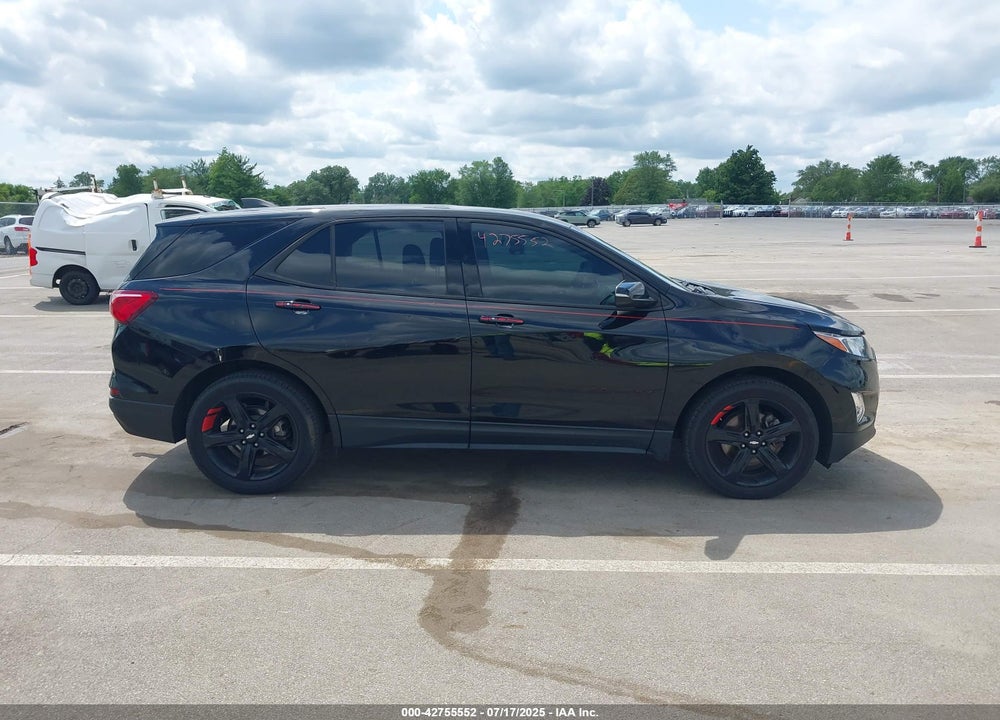 2018 CHEVROLET EQUINOX LT VIN: 2GNAXKEX6J6260601