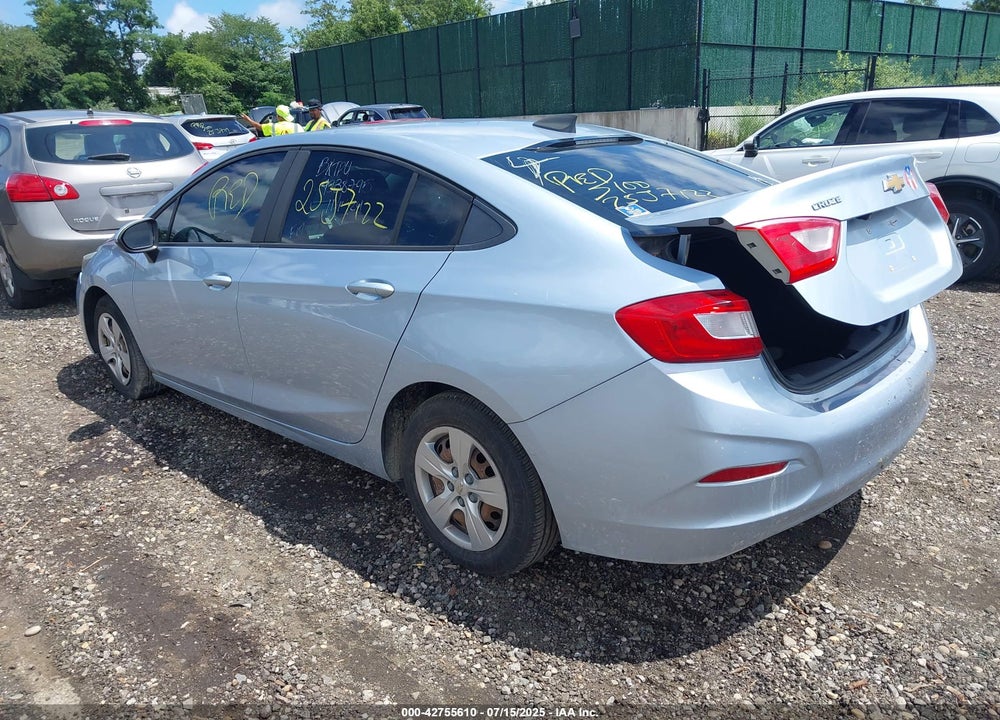 2017 CHEVROLET CRUZE VIN: 1G1BC5SM9H7149483
