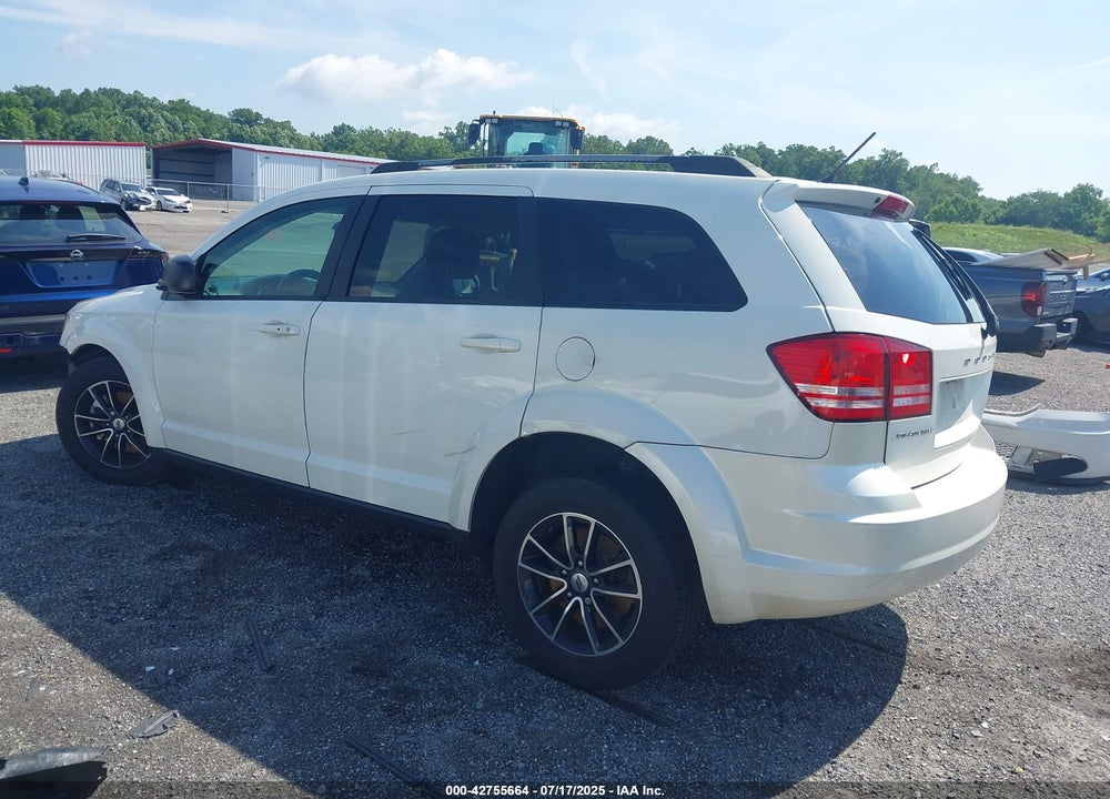 2018 DODGE JOURNEY SE VIN: 3C4PDCAB9JT347061