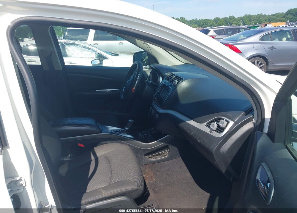 2018 DODGE JOURNEY SE VIN: 3C4PDCAB9JT347061