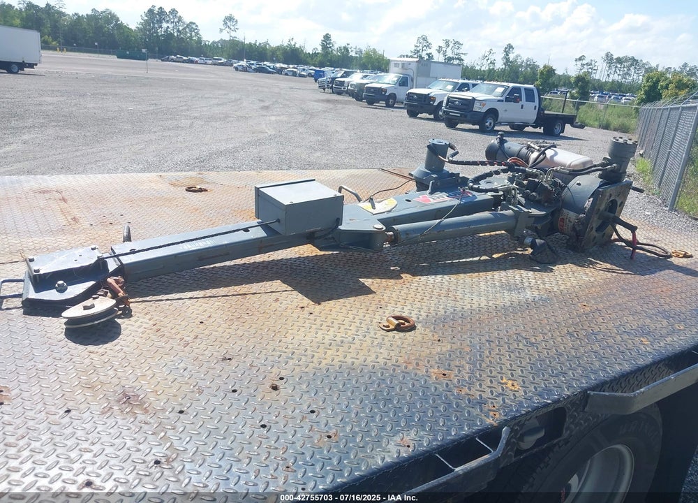 2019 GMC SIERRA 3500HD CHASSIS VIN: 1GD31TCG4KF126927