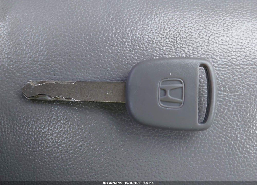 2010 HONDA ACCORD VIN: 1HGCP3F80AA023668