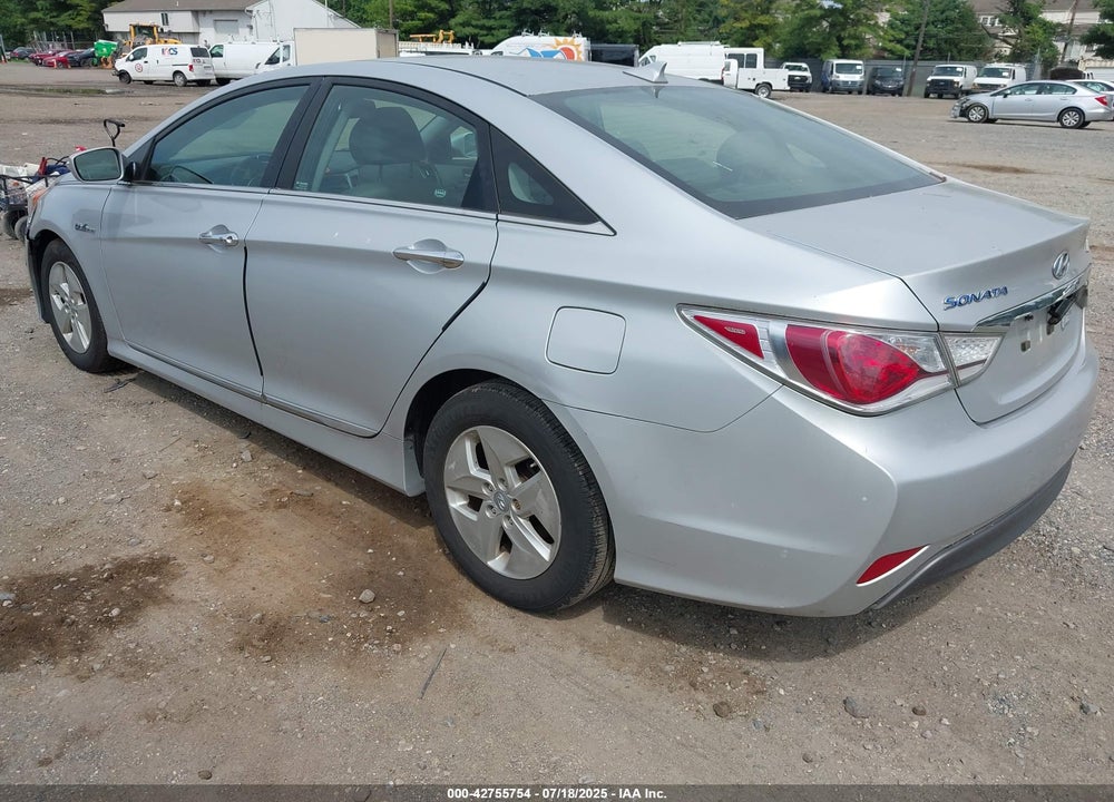 2012 HYUNDAI SONATA HYBRID VIN: KMHEC4A44CA020770