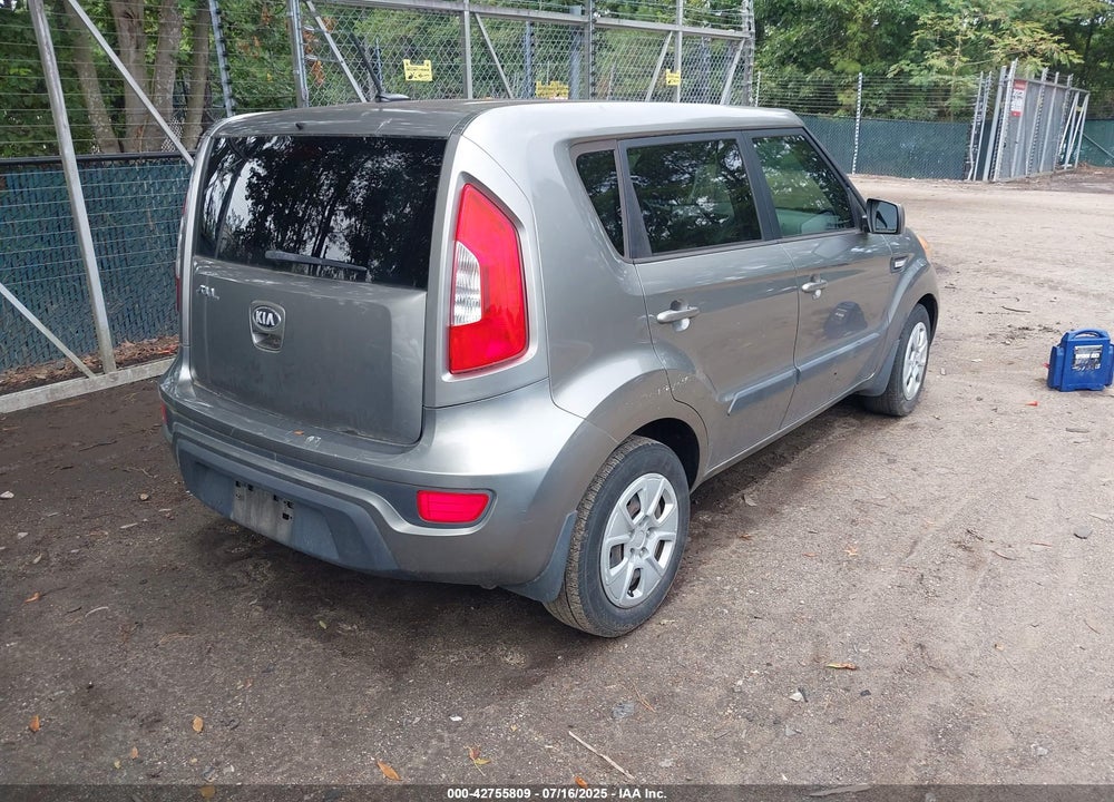 2013 KIA SOUL VIN: KNDJT2A56D7576495