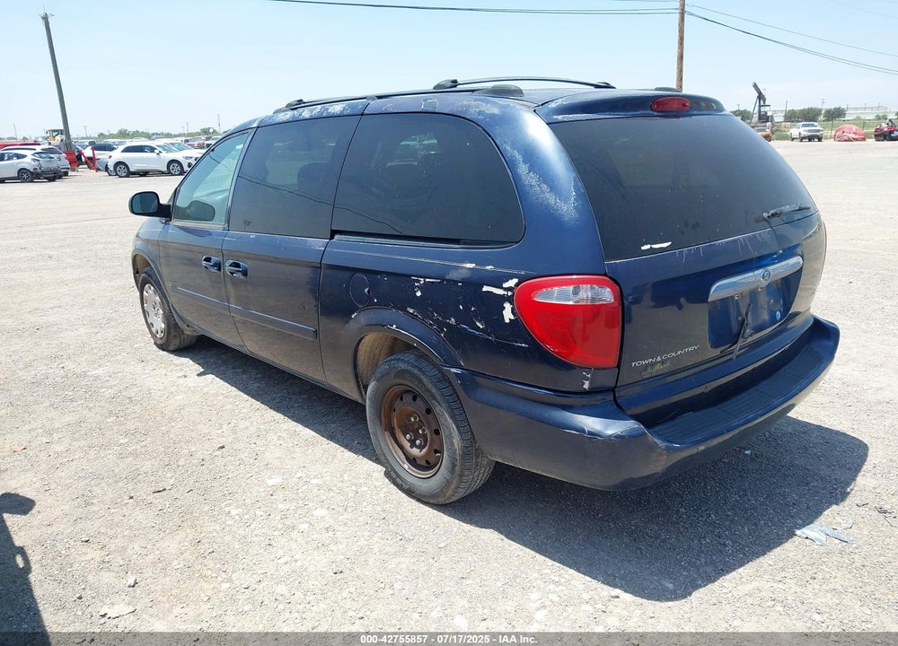 2004 CHRYSLER TOWN & COUNTRY LX VIN: 2C4GP44R24R569146