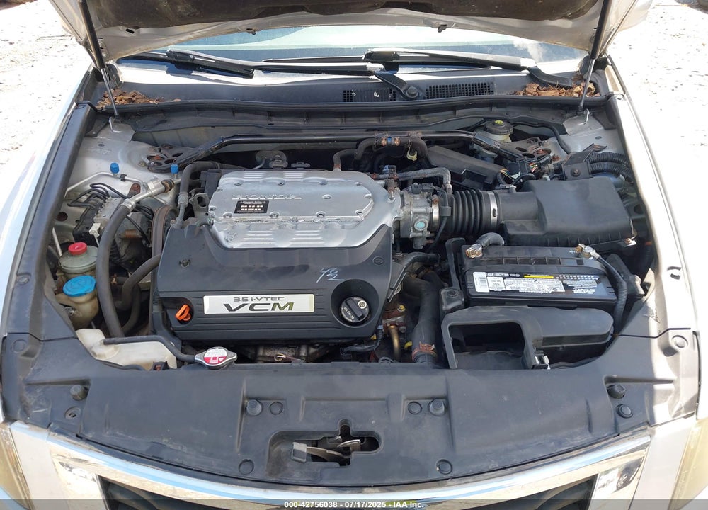 2008 HONDA ACCORD VIN: 1HGCP36888A041569