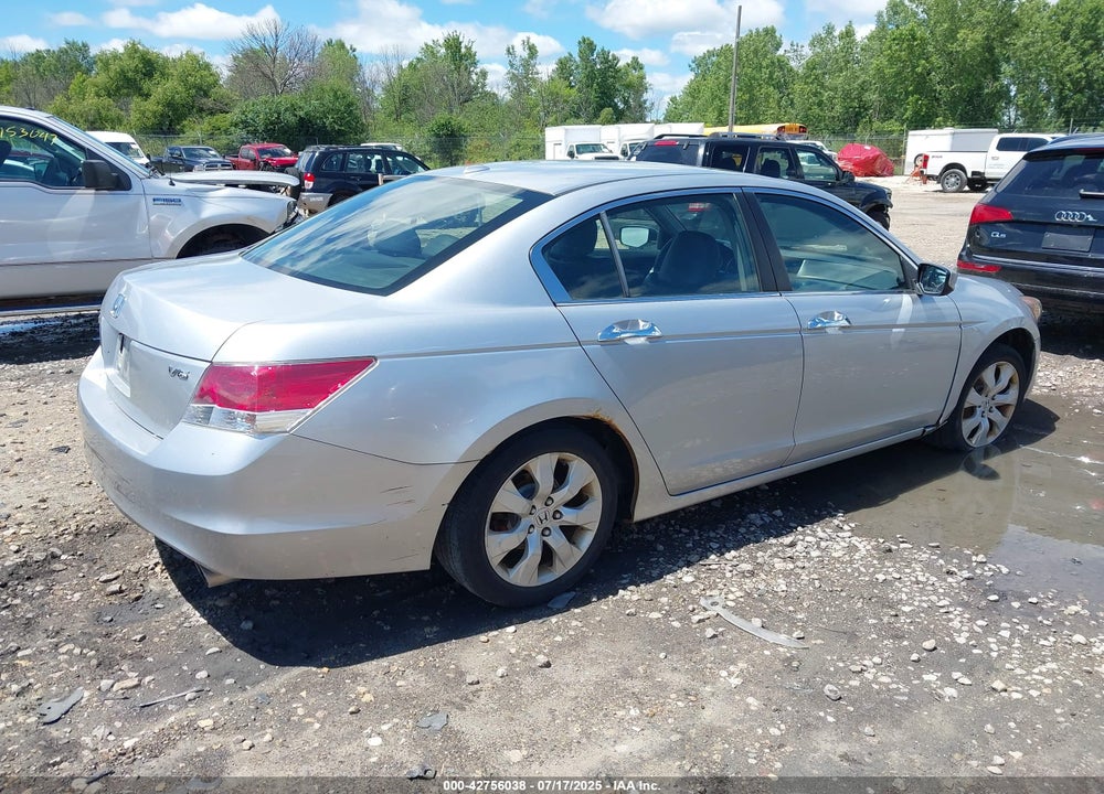 2008 HONDA ACCORD VIN: 1HGCP36888A041569