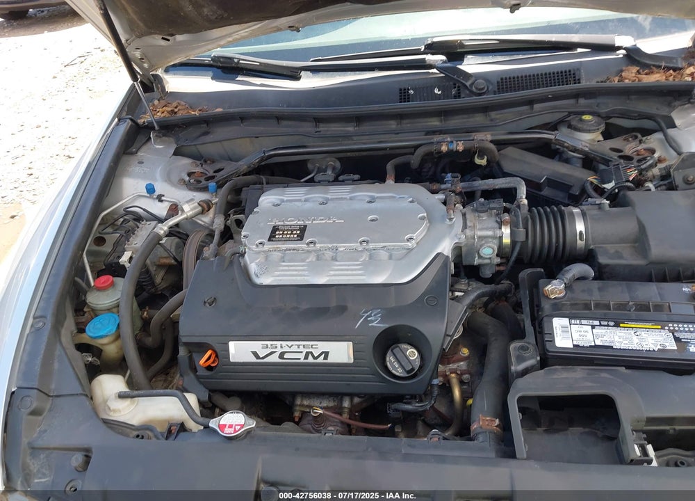 2008 HONDA ACCORD VIN: 1HGCP36888A041569