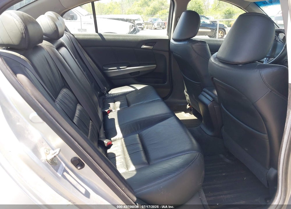 2008 HONDA ACCORD VIN: 1HGCP36888A041569