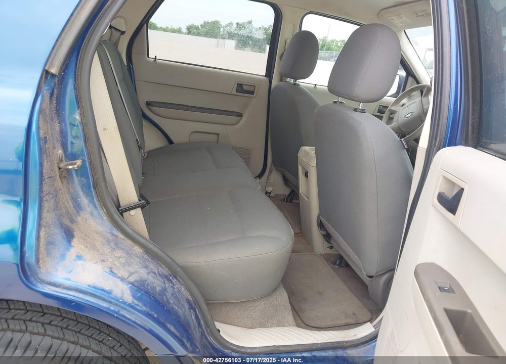 2008 FORD ESCAPE XLS/XLS MANUAL VIN: 1FMCU02Z18KE02392