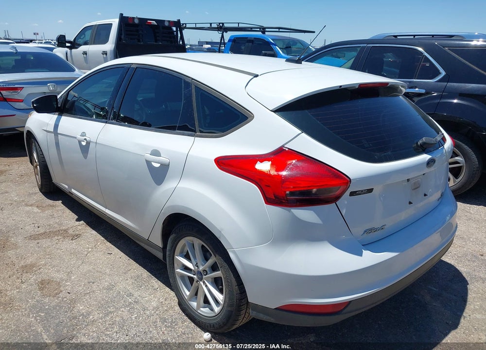 2016 FORD FOCUS VIN: 1FADP3K2XGL399706