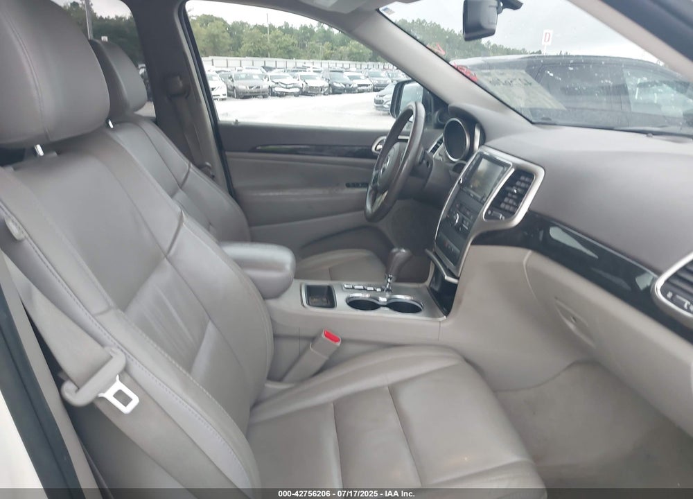 2011 JEEP GRAND CHEROKEE VIN: 1J4RR4GG6BC707610