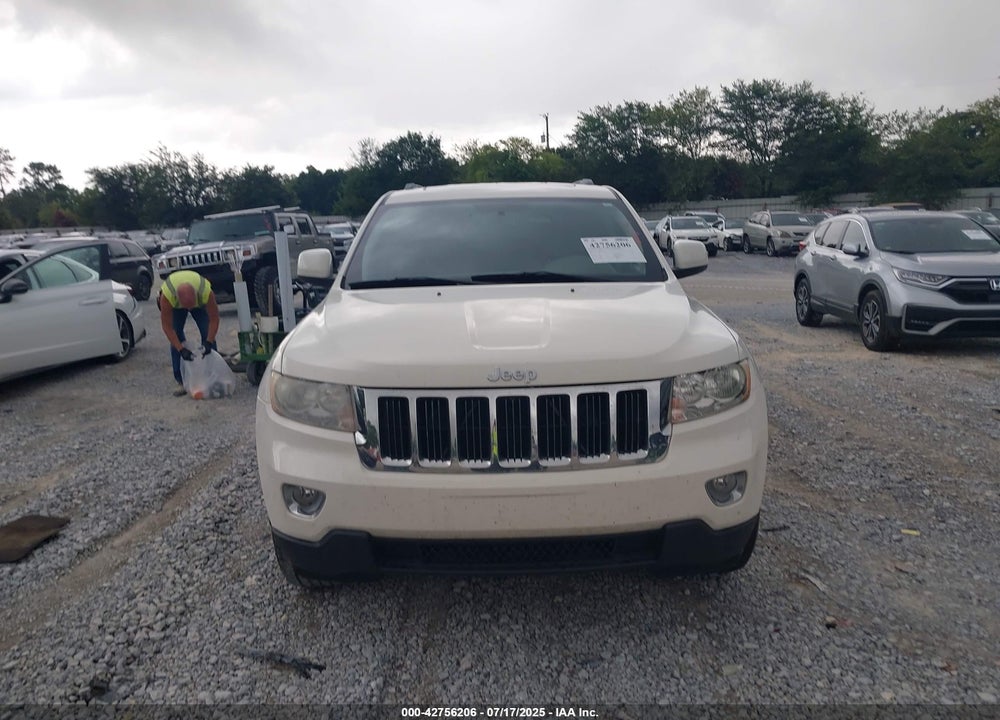 2011 JEEP GRAND CHEROKEE VIN: 1J4RR4GG6BC707610