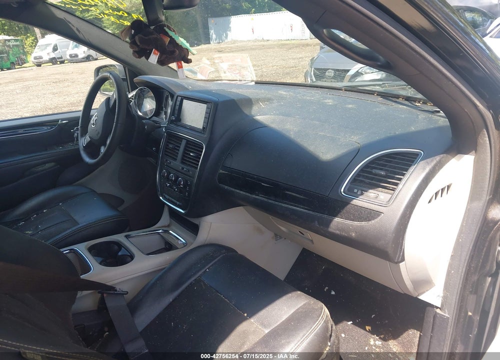 2019 DODGE GRAND CARAVAN SXT VIN: 2C4RDGCG7KR594902